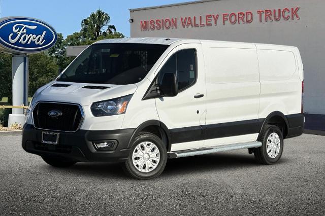 2025 Ford Transit Cargo Van Base