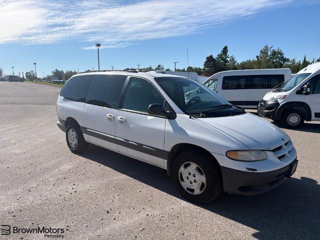 2000 Dodge Grand Caravan SE for sale in Petoskey, MI