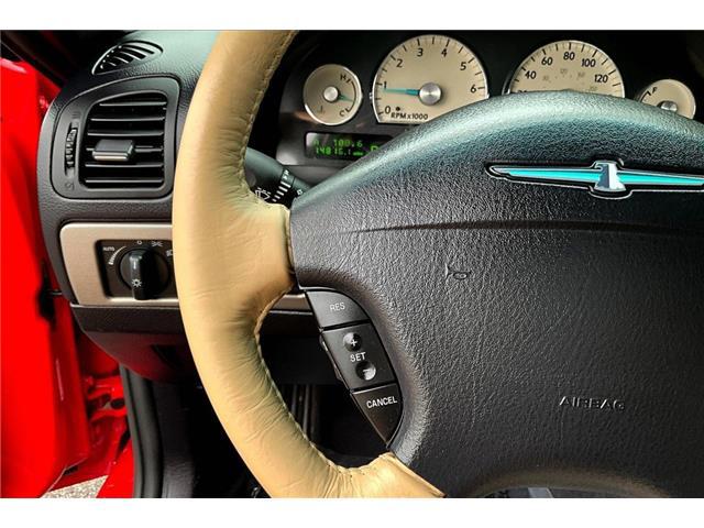 2005 Ford Thunderbird Base