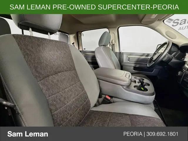 2017 Ram 1500 Big Horn Crew Cab 4x4 57 Box