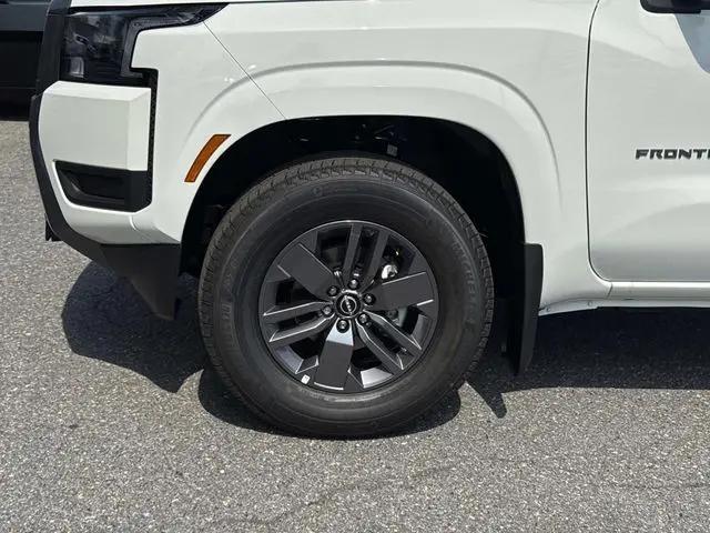 2027 Nissan Frontier SV