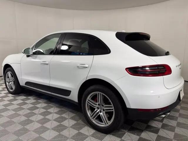 2018 Porsche Macan Macan