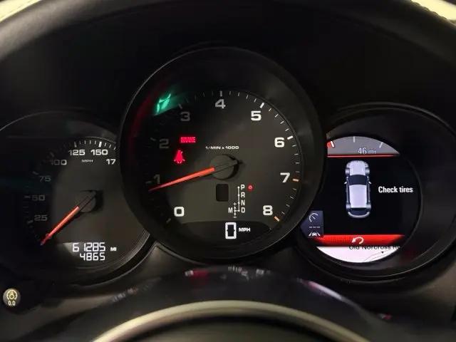 2018 Porsche Macan Macan