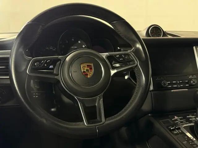 2018 Porsche Macan Macan