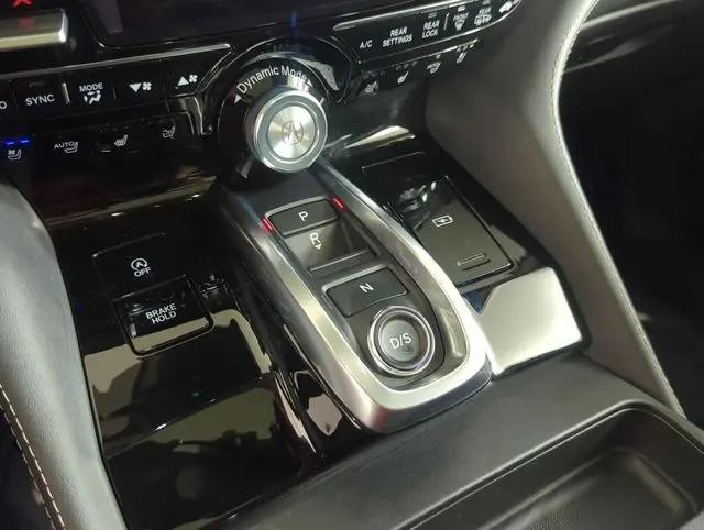 2025 Acura MDX Advance Package