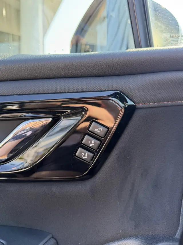 2025 Subaru Forester Touring Hybrid