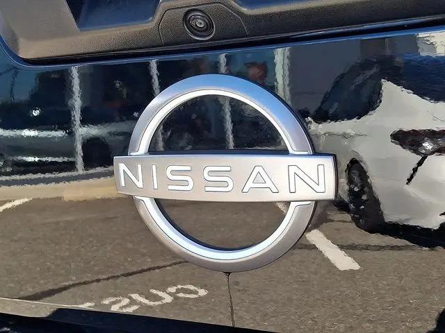 2024 Nissan Frontier Crew Cab SV 4x4
