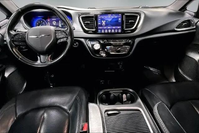 2019 Chrysler Pacifica Touring L Plus