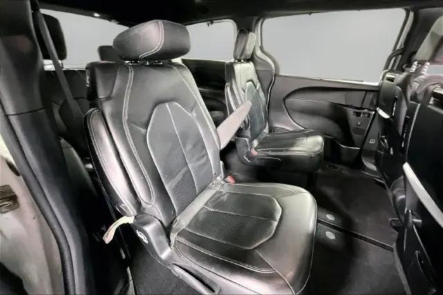 2019 Chrysler Pacifica Touring L Plus