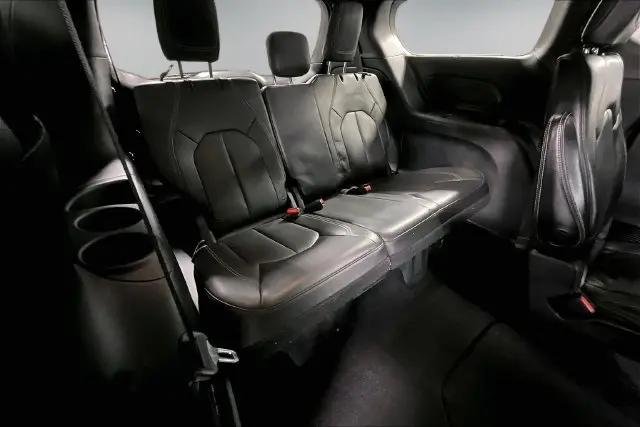 2019 Chrysler Pacifica Touring L Plus
