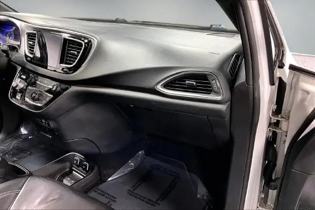 2019 Chrysler Pacifica Touring L Plus