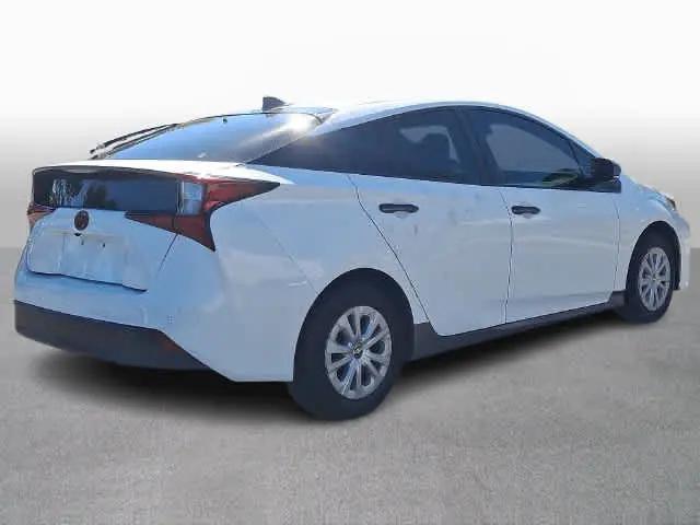 2019 Toyota Prius LE