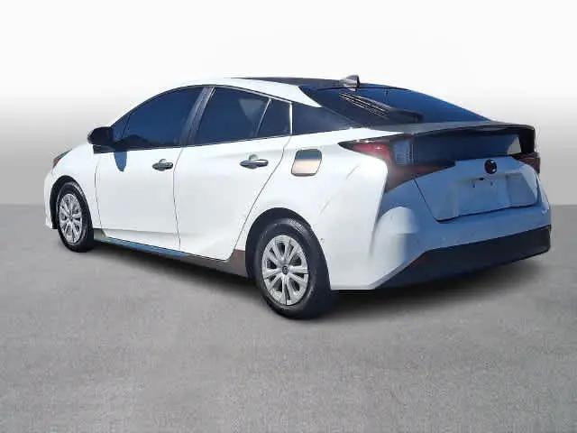 2019 Toyota Prius LE
