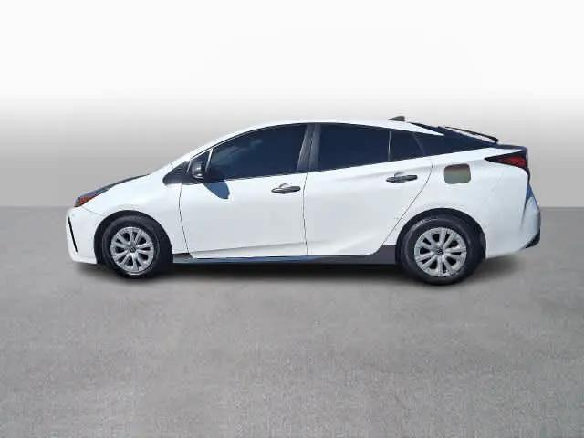 2019 Toyota Prius LE
