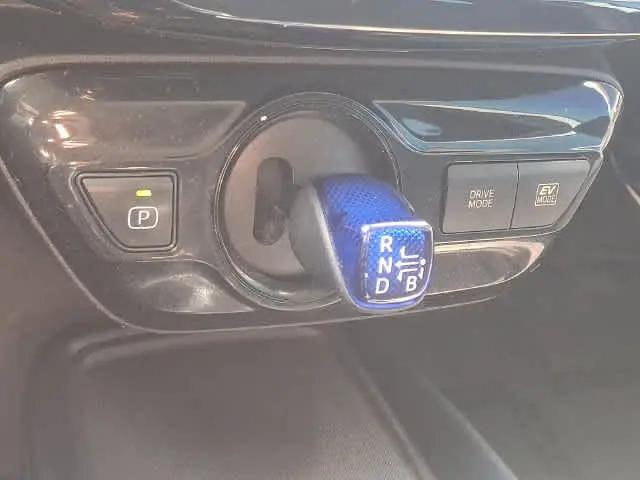 2019 Toyota Prius LE