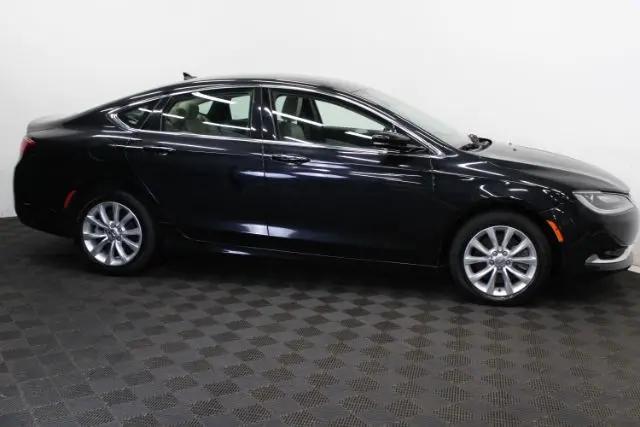 2015 Chrysler 200 C