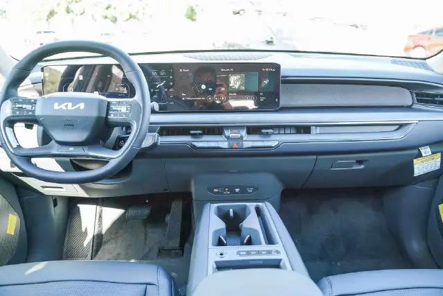2026 Kia EV9 Light Long Range