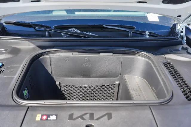 2026 Kia EV9 Light Long Range