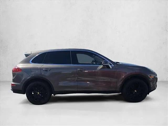 2016 Porsche Cayenne Cayenne