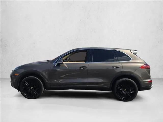 2016 Porsche Cayenne Cayenne