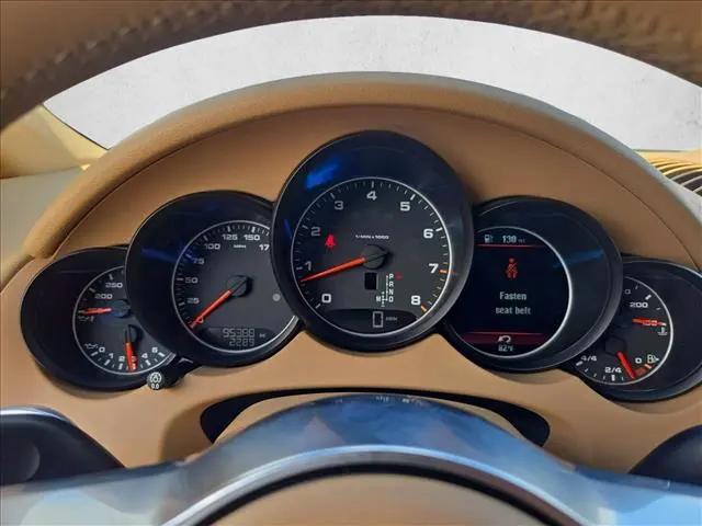 2016 Porsche Cayenne Cayenne