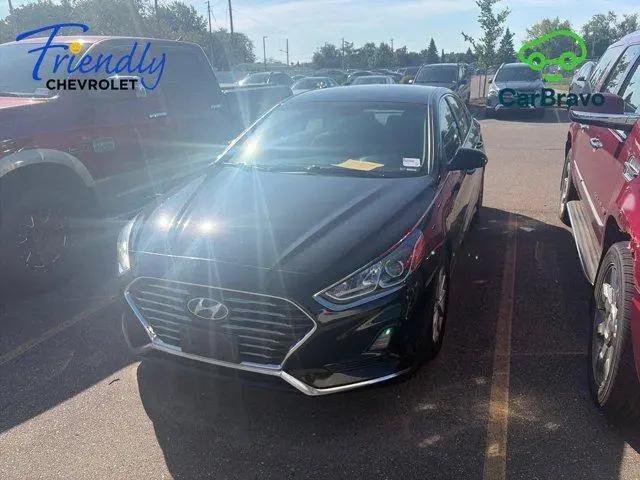 2018 Hyundai Sonata SE for sale in Fridley, MN