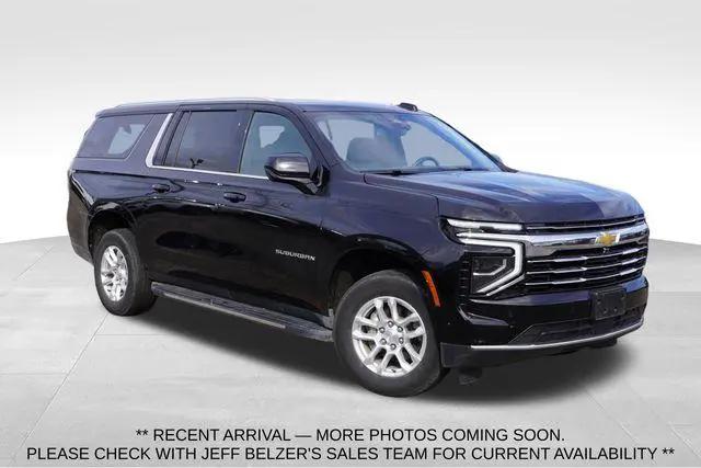 2025 Chevrolet Suburban 4WD LT for sale in Roseville, MN