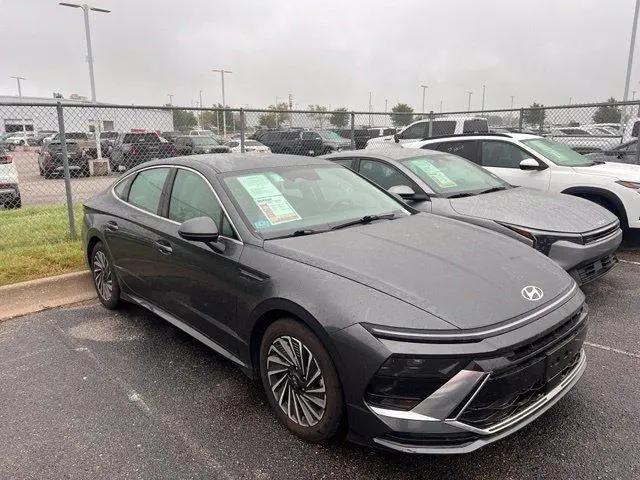 2024 Hyundai Sonata Hybrid SEL for sale in Lincoln, NE