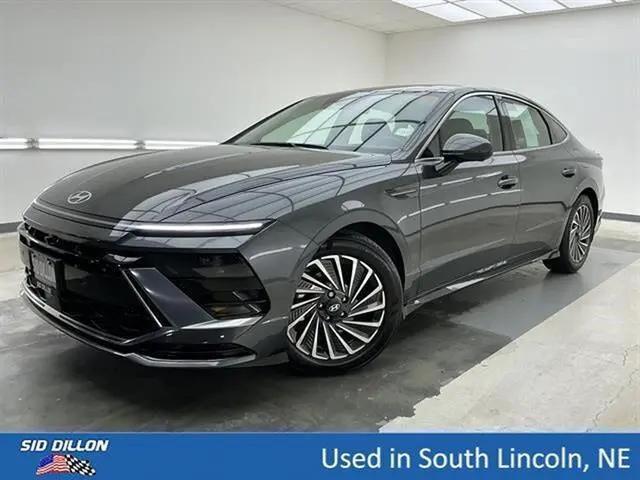 2025 Hyundai Sonata Hybrid Limited for sale in Lincoln, NE