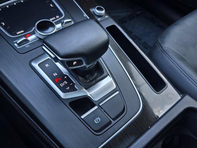 2020 Audi Q5 Premium Plus 55 TFSI e quattro S tronic