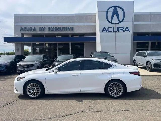 2020 Lexus ES 350 Luxury for sale in North Haven, CT