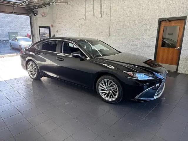 2021 Lexus ES 350 Luxury for sale in Springfield, MO