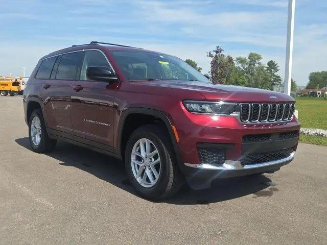 2023 Jeep Grand Cherokee L Laredo 4x4 for sale in Plainfield, IN