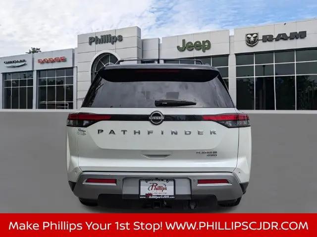2023 Nissan Pathfinder Platinum 4WD