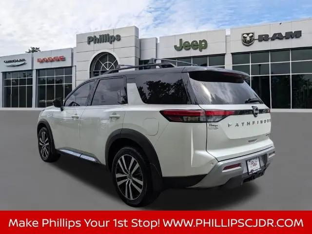2023 Nissan Pathfinder Platinum 4WD