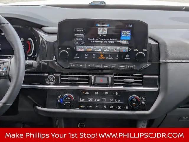 2023 Nissan Pathfinder Platinum 4WD
