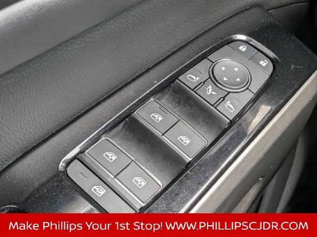2023 Nissan Pathfinder Platinum 4WD