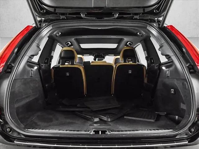 2021 Volvo XC90 Inscription