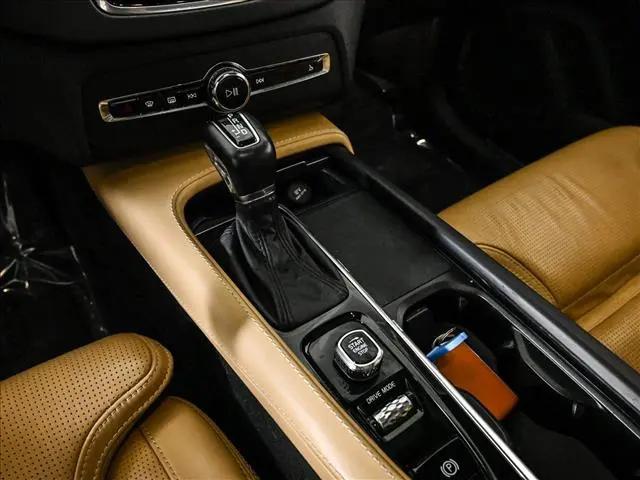 2021 Volvo XC90 Inscription