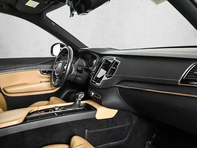 2021 Volvo XC90 Inscription