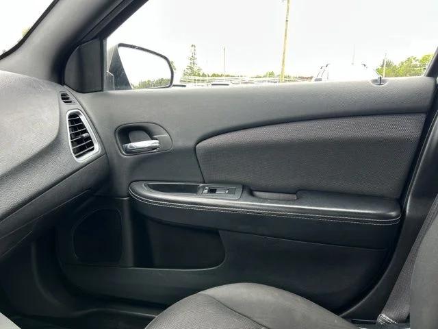 2014 Dodge Avenger SE