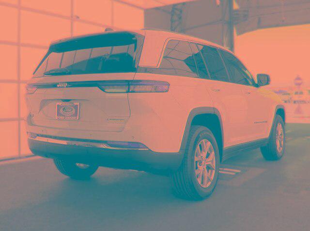 2023 Jeep Grand Cherokee Limited 4x2