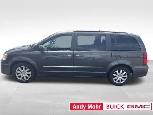 2016 Chrysler Town & Country Touring for sale in Fishers, IN