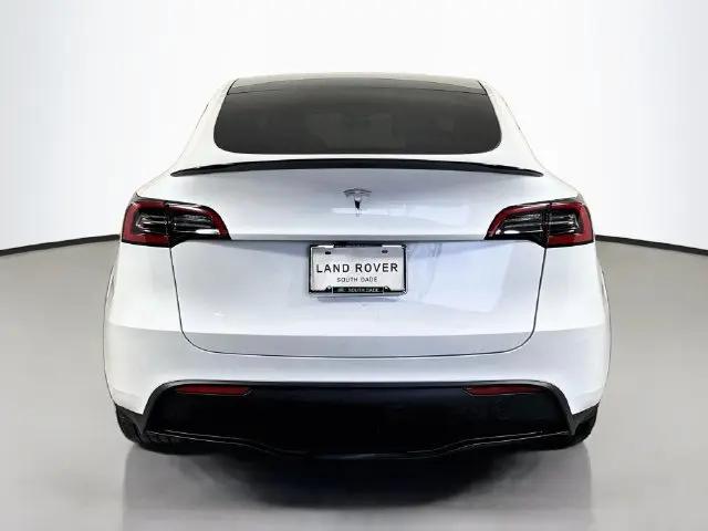 2024 Tesla Model Y Long Range Single Motor Rear-Wheel Drive