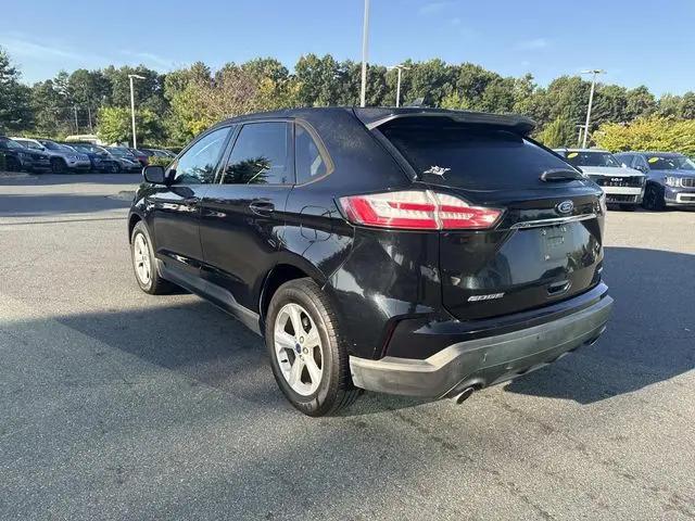 2020 Ford Edge SE