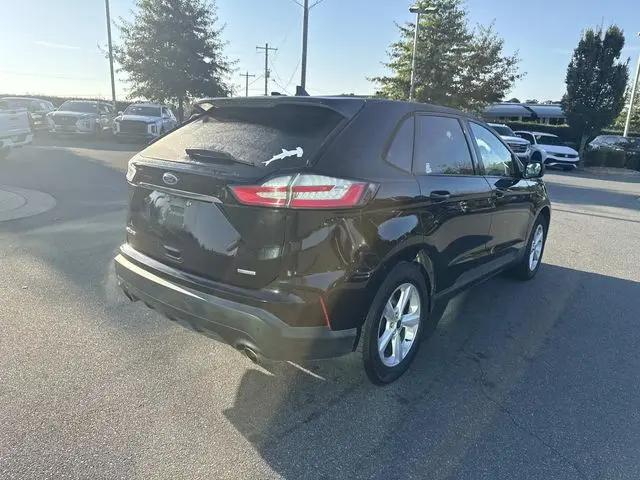 2020 Ford Edge SE