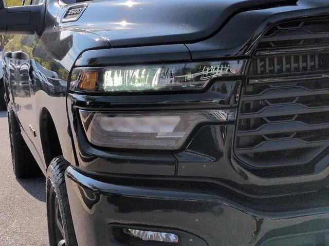2025 Ram 3500 Big Horn Crew Cab 4x4 64 Box
