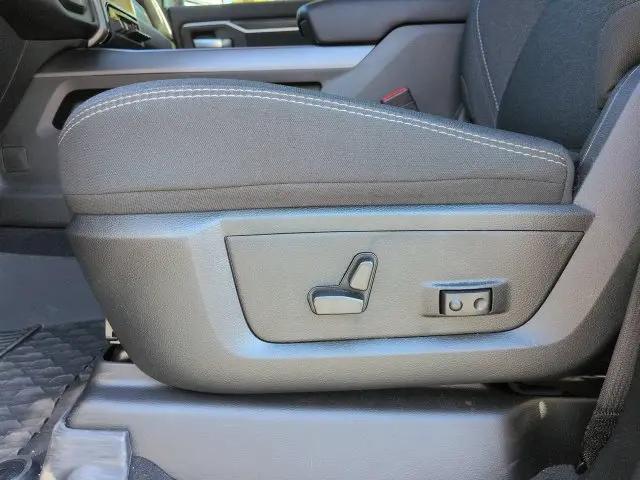 2025 Ram 3500 Big Horn Crew Cab 4x4 64 Box