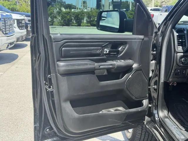 2023 Ram 1500 Limited Crew Cab 4x4 57 Box