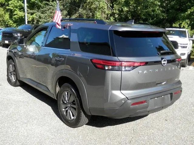 2025 Nissan Pathfinder SV 4WD